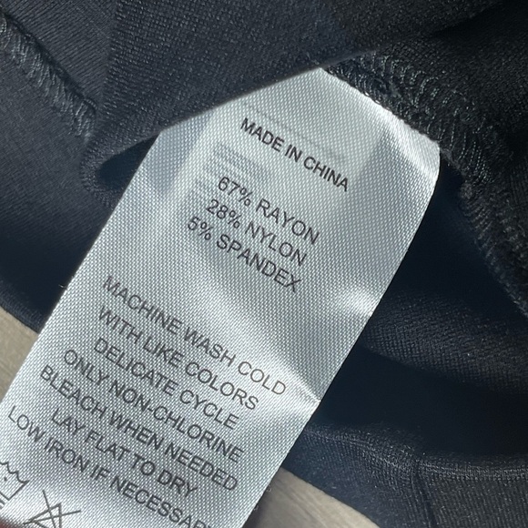 Quince | Ultra Stretch Ponte Pencil Skirt Black Office Career Wear Formal Party - Picture 7 of 7